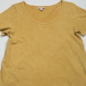 LulaRoe Classic Tee S NWOT Acid Wash